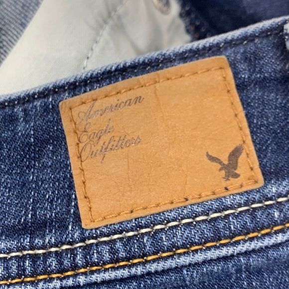 American Eagle Short Court Stretch Jean Shorts - Picture 7 of 10